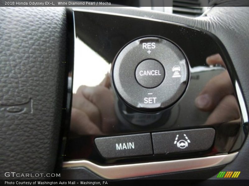 White Diamond Pearl / Mocha 2018 Honda Odyssey EX-L