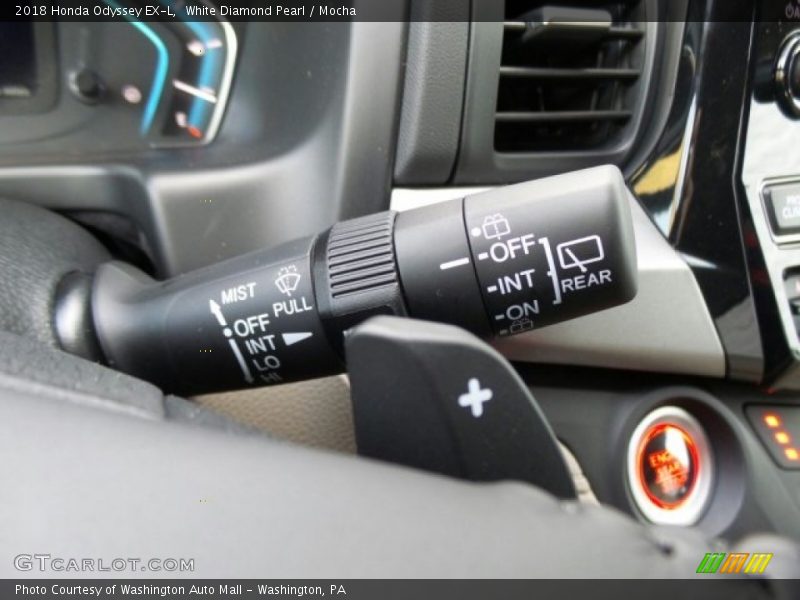 White Diamond Pearl / Mocha 2018 Honda Odyssey EX-L