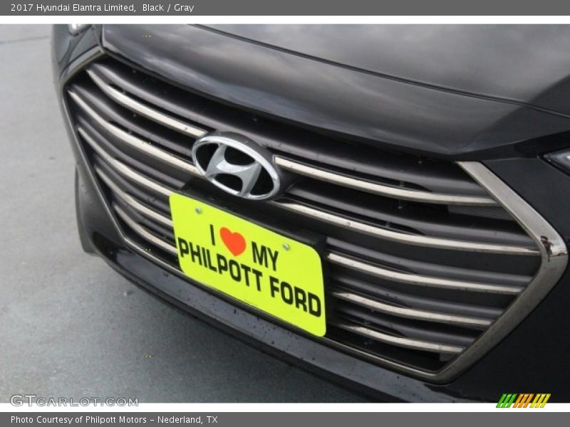 Black / Gray 2017 Hyundai Elantra Limited