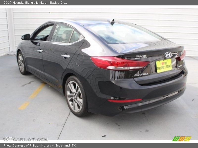 Black / Gray 2017 Hyundai Elantra Limited