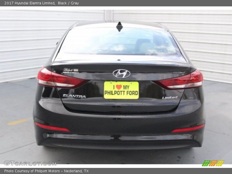 Black / Gray 2017 Hyundai Elantra Limited