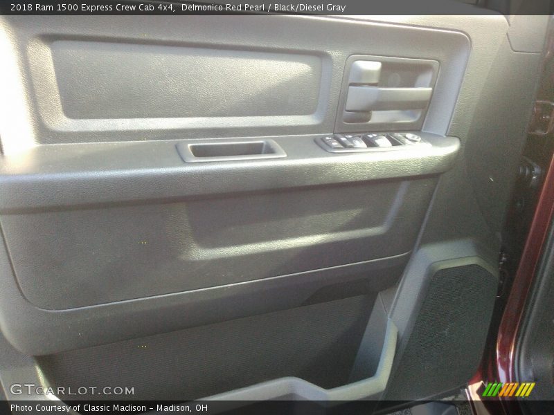 Delmonico Red Pearl / Black/Diesel Gray 2018 Ram 1500 Express Crew Cab 4x4