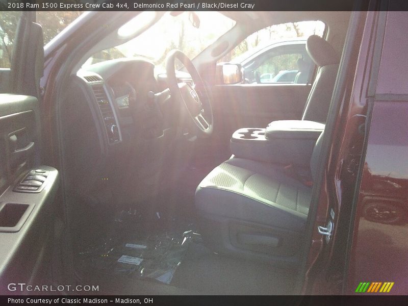 Delmonico Red Pearl / Black/Diesel Gray 2018 Ram 1500 Express Crew Cab 4x4