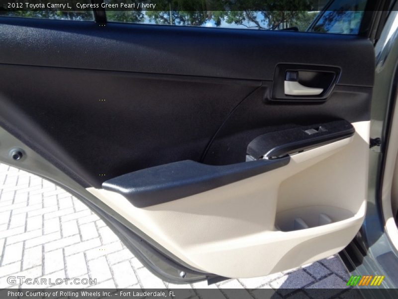 Cypress Green Pearl / Ivory 2012 Toyota Camry L