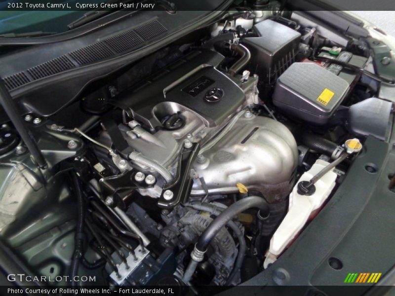 Cypress Green Pearl / Ivory 2012 Toyota Camry L