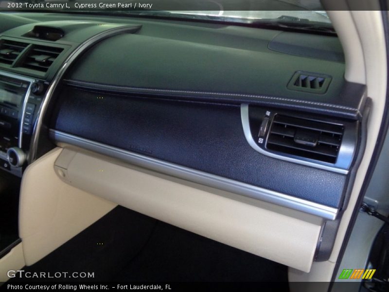 Cypress Green Pearl / Ivory 2012 Toyota Camry L