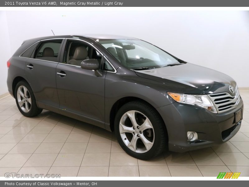 Magnetic Gray Metallic / Light Gray 2011 Toyota Venza V6 AWD