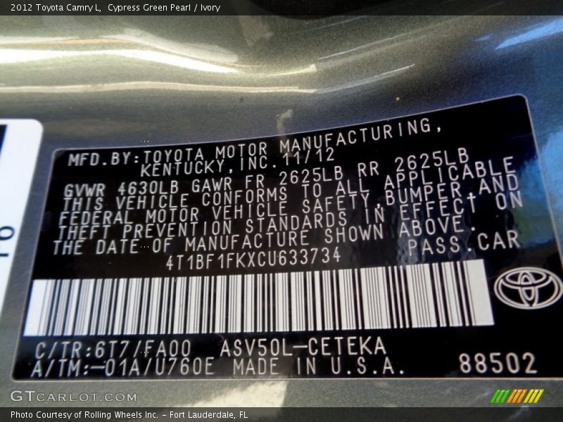 Cypress Green Pearl / Ivory 2012 Toyota Camry L