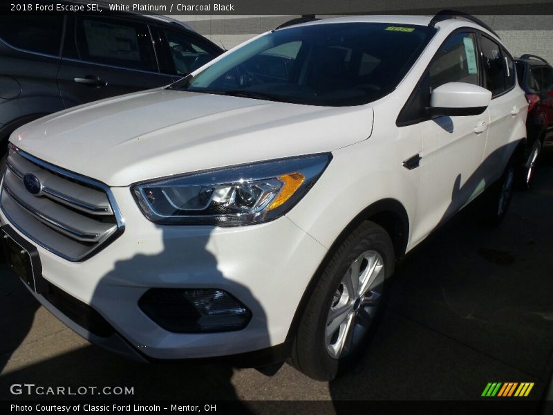 White Platinum / Charcoal Black 2018 Ford Escape SEL