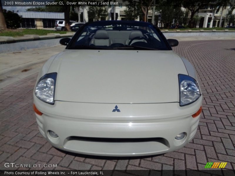 Dover White Pearl / Sand Blast 2003 Mitsubishi Eclipse Spyder GS