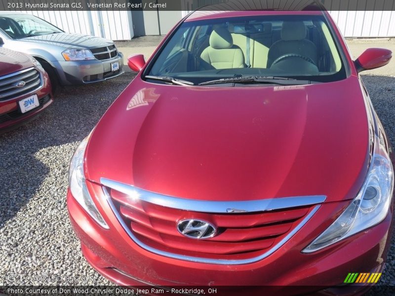 Venetian Red Pearl / Camel 2013 Hyundai Sonata GLS