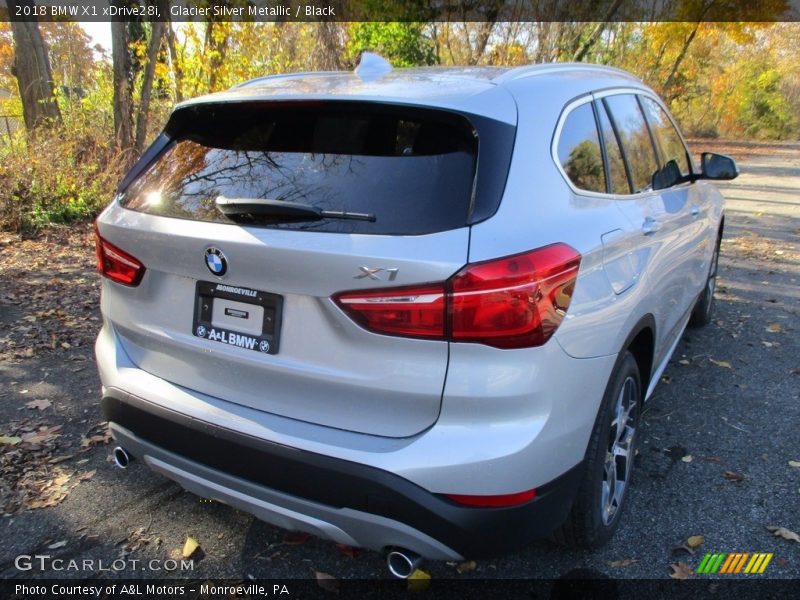 Glacier Silver Metallic / Black 2018 BMW X1 xDrive28i