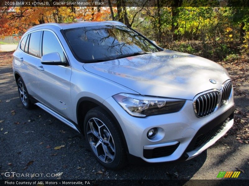 Glacier Silver Metallic / Black 2018 BMW X1 xDrive28i