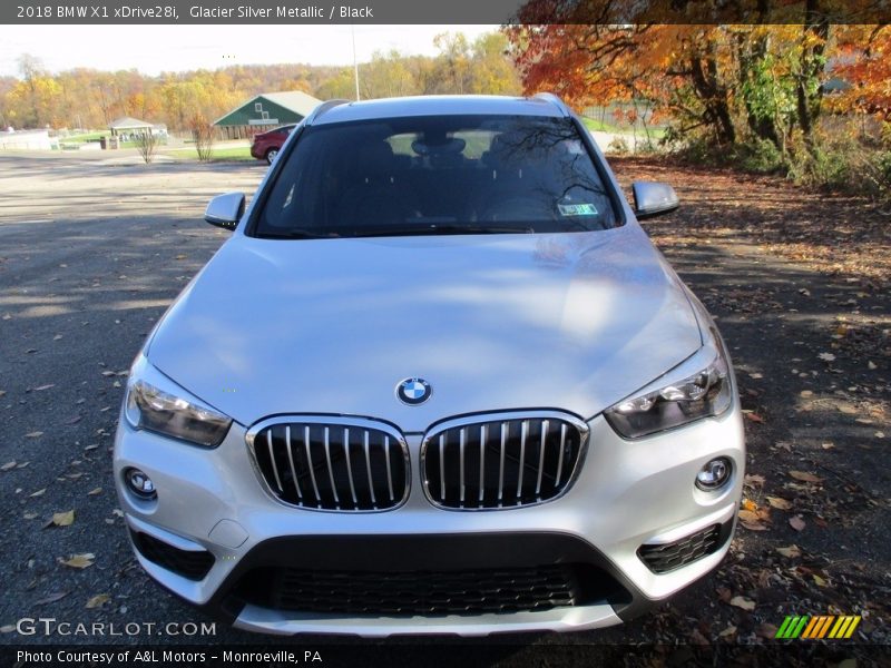 Glacier Silver Metallic / Black 2018 BMW X1 xDrive28i