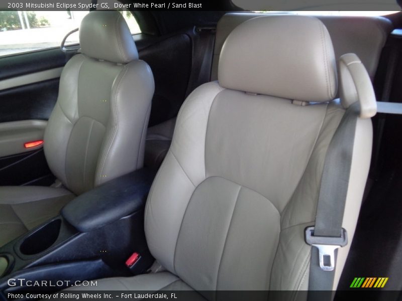Dover White Pearl / Sand Blast 2003 Mitsubishi Eclipse Spyder GS