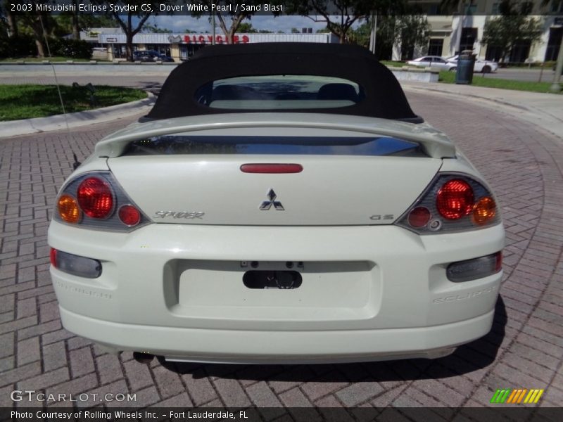 Dover White Pearl / Sand Blast 2003 Mitsubishi Eclipse Spyder GS