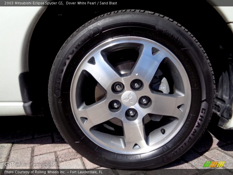 Dover White Pearl / Sand Blast 2003 Mitsubishi Eclipse Spyder GS