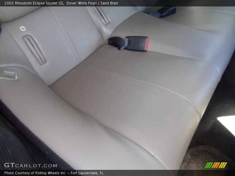 Dover White Pearl / Sand Blast 2003 Mitsubishi Eclipse Spyder GS