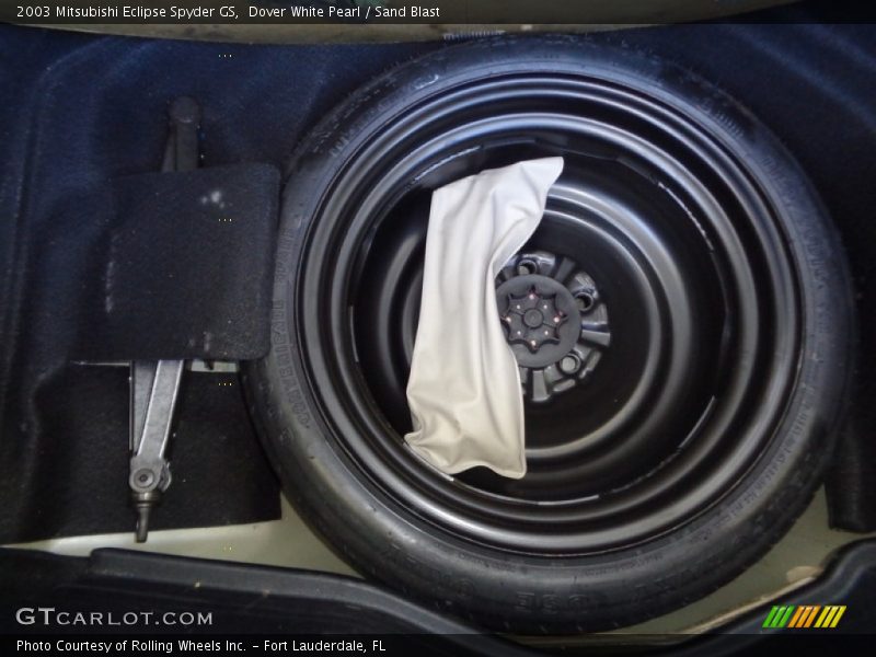 Dover White Pearl / Sand Blast 2003 Mitsubishi Eclipse Spyder GS