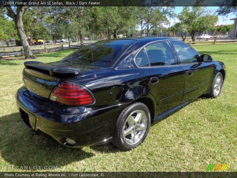 Black / Dark Pewter 2004 Pontiac Grand Am SE Sedan