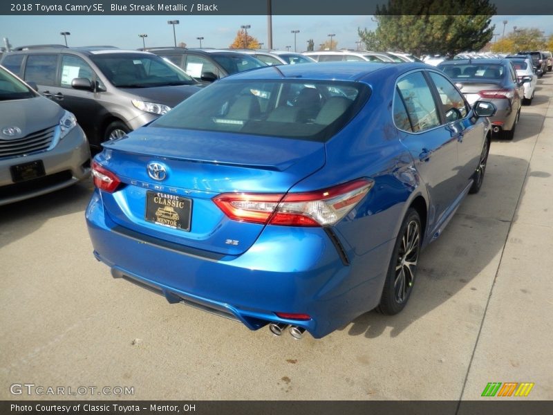 Blue Streak Metallic / Black 2018 Toyota Camry SE