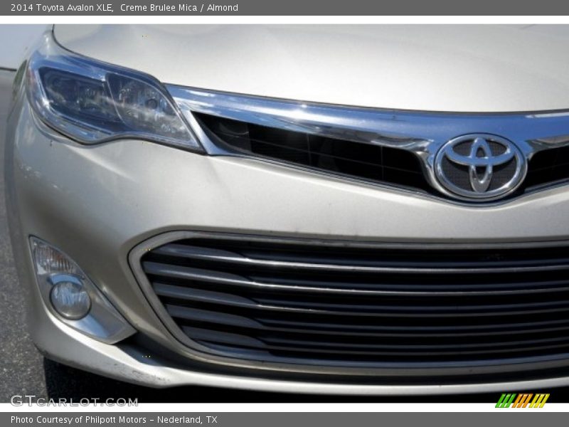 Creme Brulee Mica / Almond 2014 Toyota Avalon XLE