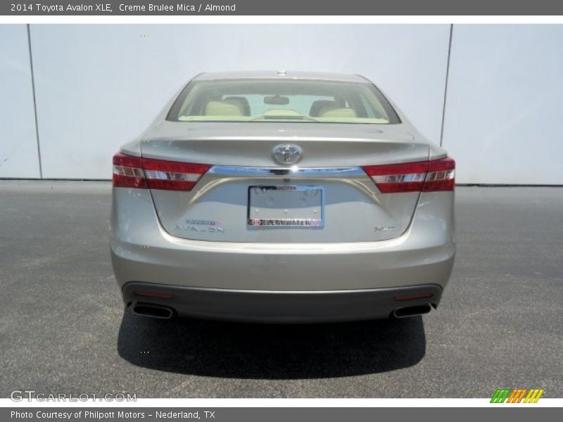 Creme Brulee Mica / Almond 2014 Toyota Avalon XLE