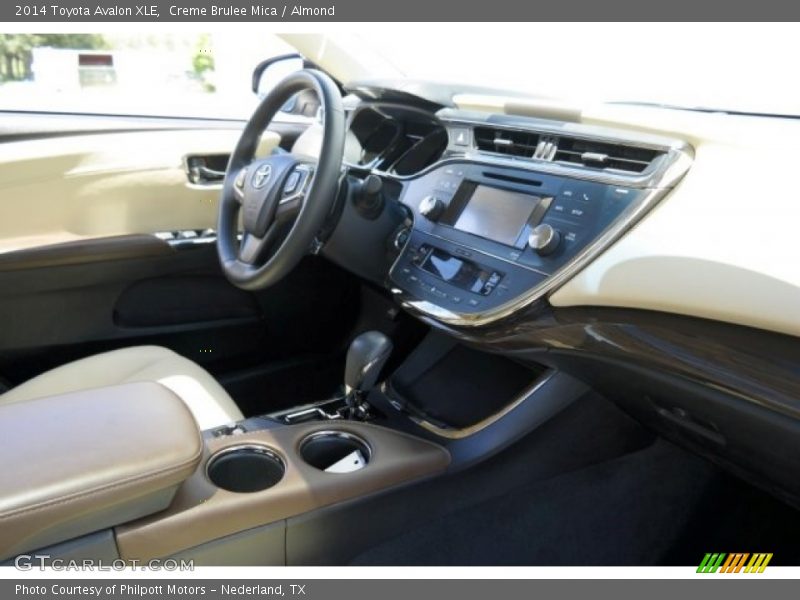 Creme Brulee Mica / Almond 2014 Toyota Avalon XLE