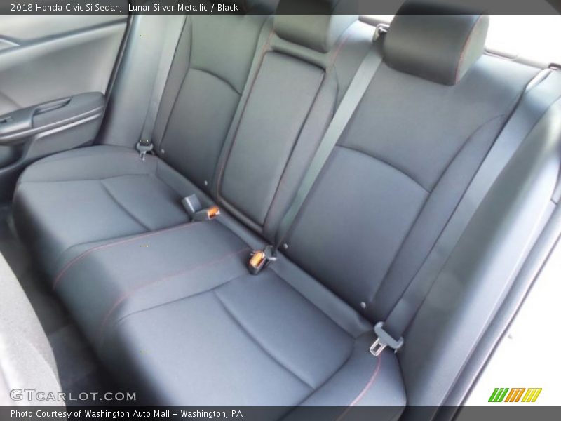 Rear Seat of 2018 Civic Si Sedan