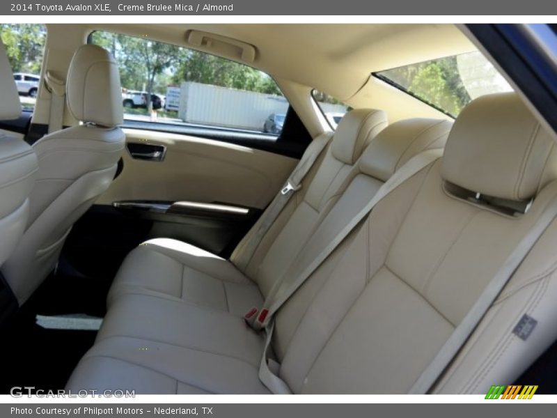 Creme Brulee Mica / Almond 2014 Toyota Avalon XLE