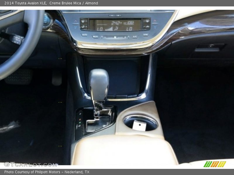 Creme Brulee Mica / Almond 2014 Toyota Avalon XLE
