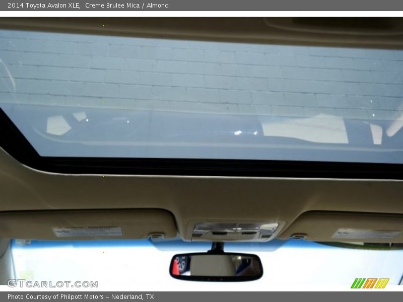 Creme Brulee Mica / Almond 2014 Toyota Avalon XLE