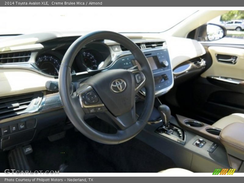Creme Brulee Mica / Almond 2014 Toyota Avalon XLE