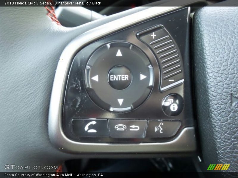 Controls of 2018 Civic Si Sedan