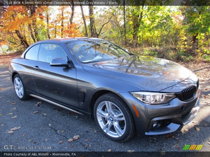 Front 3/4 View of 2018 4 Series 440i xDrive Convertible