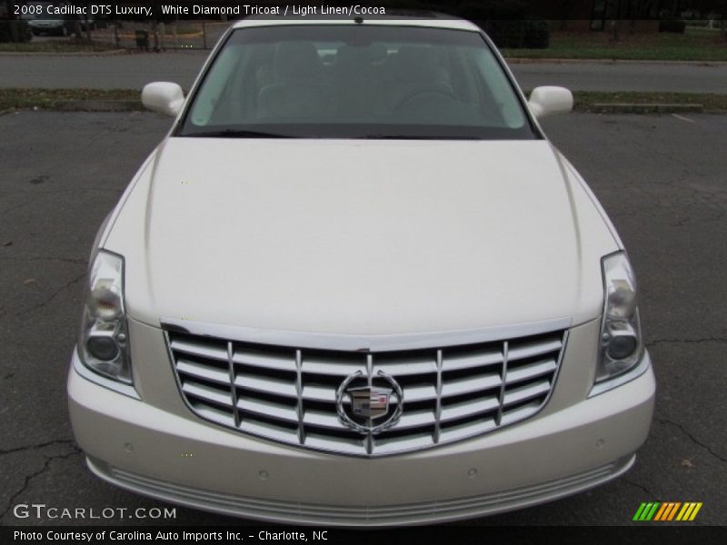White Diamond Tricoat / Light Linen/Cocoa 2008 Cadillac DTS Luxury