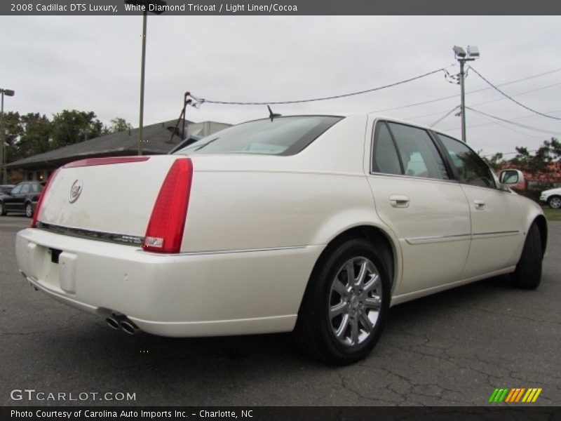 White Diamond Tricoat / Light Linen/Cocoa 2008 Cadillac DTS Luxury