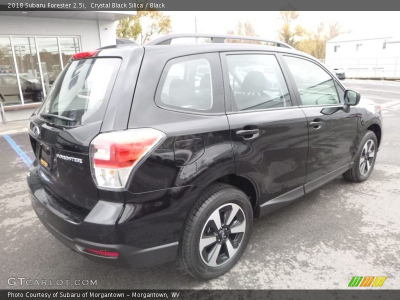 Crystal Black Silica / Black 2018 Subaru Forester 2.5i