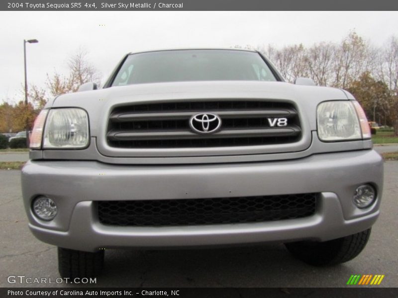 Silver Sky Metallic / Charcoal 2004 Toyota Sequoia SR5 4x4