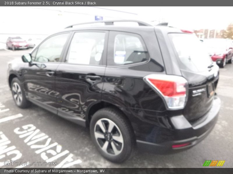 Crystal Black Silica / Black 2018 Subaru Forester 2.5i