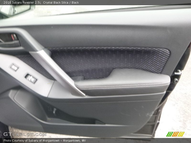 Crystal Black Silica / Black 2018 Subaru Forester 2.5i