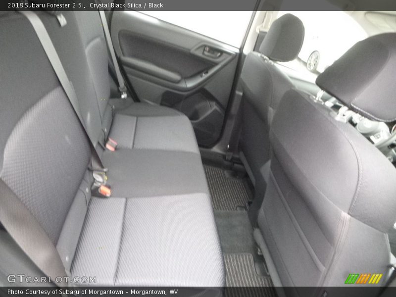 Crystal Black Silica / Black 2018 Subaru Forester 2.5i