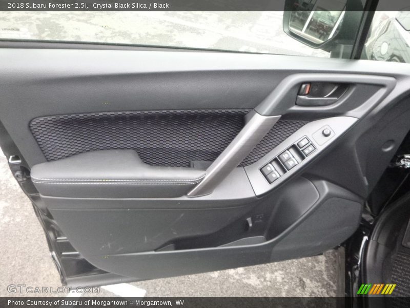 Crystal Black Silica / Black 2018 Subaru Forester 2.5i