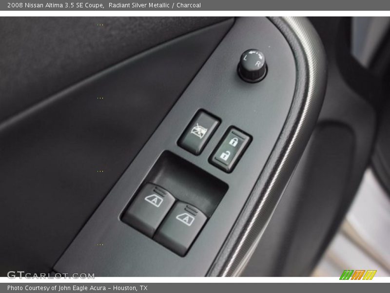 Radiant Silver Metallic / Charcoal 2008 Nissan Altima 3.5 SE Coupe