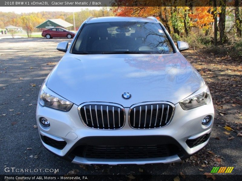 Glacier Silver Metallic / Black 2018 BMW X1 xDrive28i