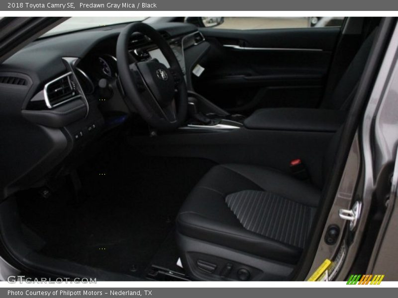 Predawn Gray Mica / Black 2018 Toyota Camry SE