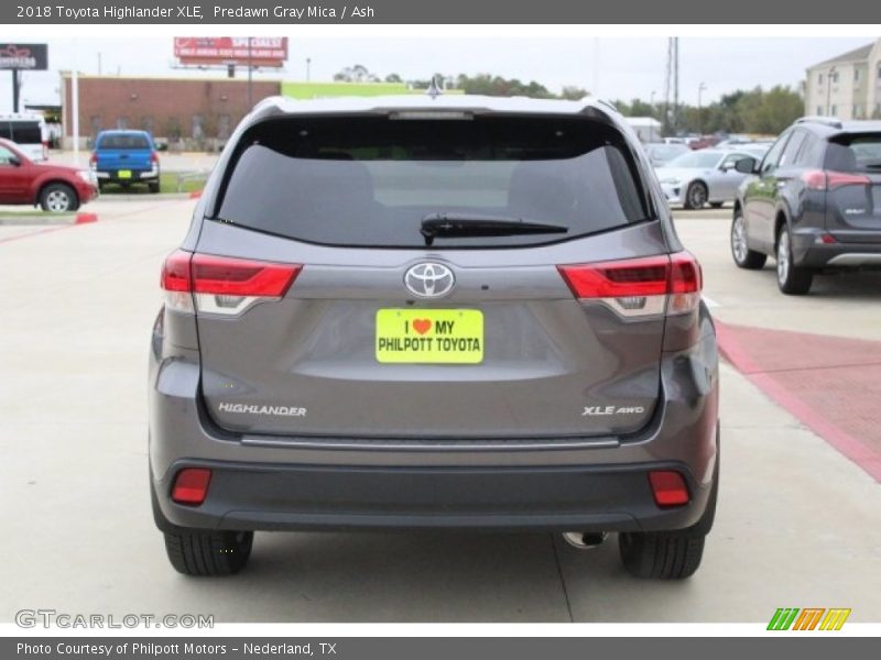 Predawn Gray Mica / Ash 2018 Toyota Highlander XLE