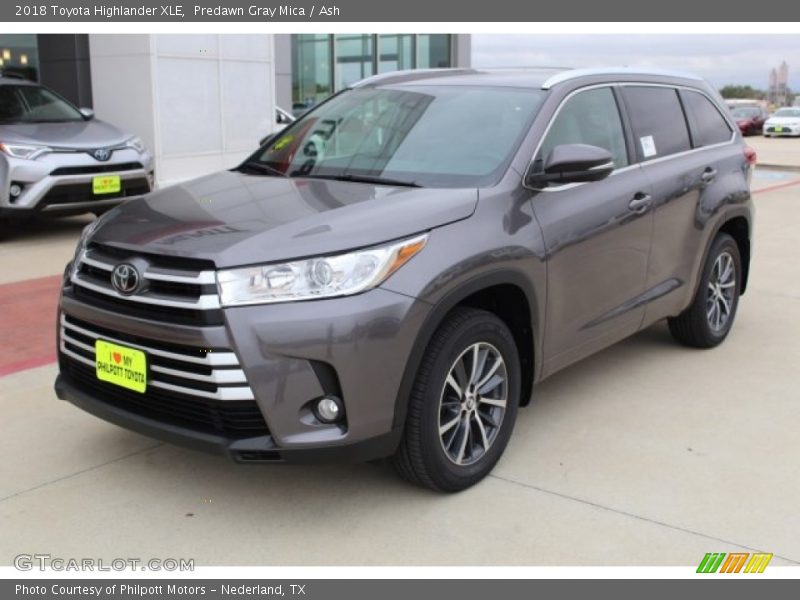 Predawn Gray Mica / Ash 2018 Toyota Highlander XLE