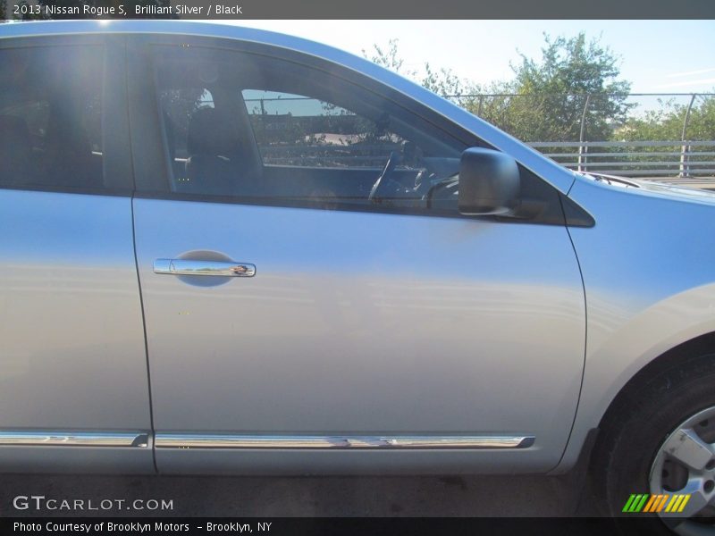 Brilliant Silver / Black 2013 Nissan Rogue S
