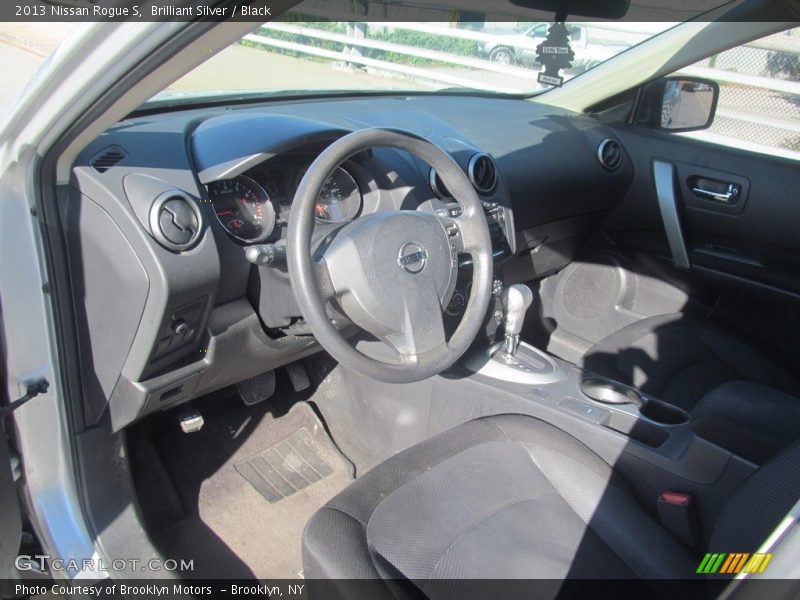 Brilliant Silver / Black 2013 Nissan Rogue S